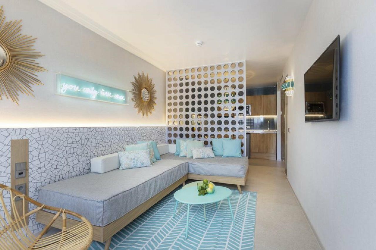 Sotavento Club Apartments - Adults Only Magaluf  Kültér fotó